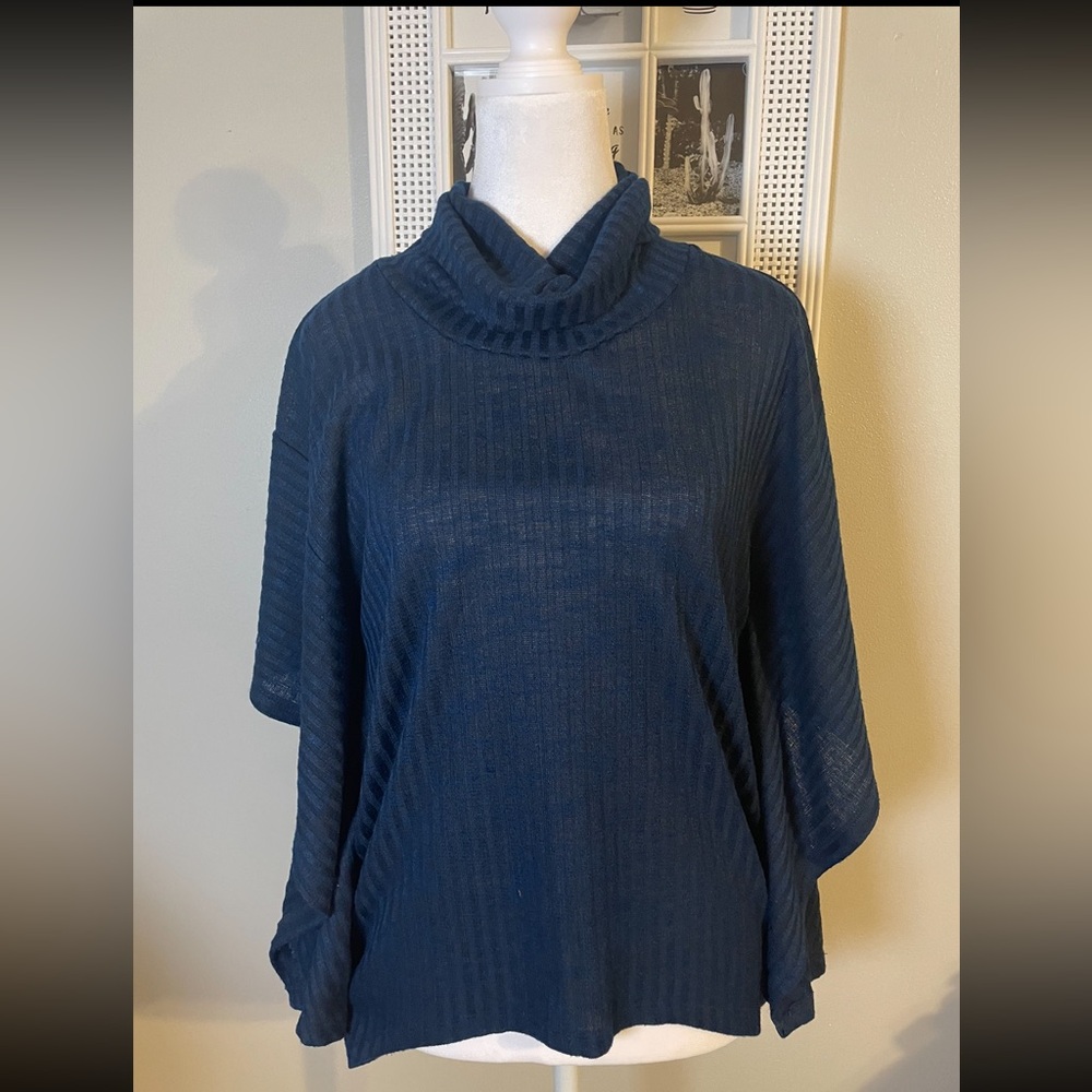 Davina Blouse w/Bat Sleeves -Small- Navy Blue